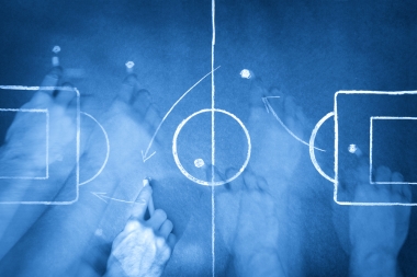 Gros plan sur un tableau tactique de soccer (jokerpro © jokerpro; VisaPro.ca. Tous droits réservés.)